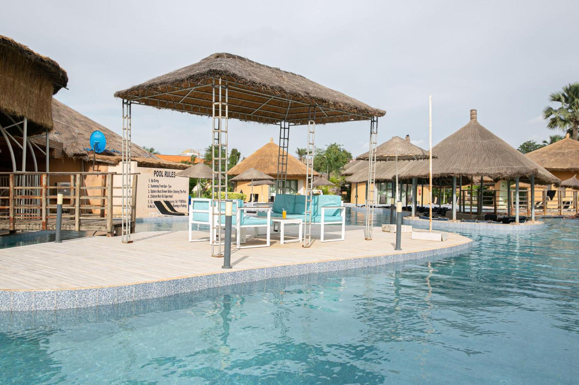 Bamboo Village Resort Kololi Exterior photo